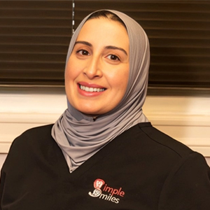 Dr. Yasmine Abbassi